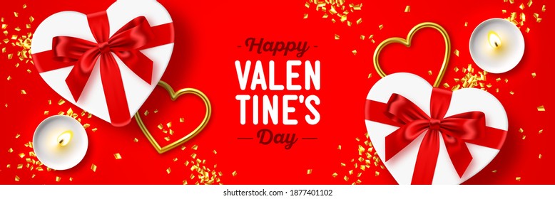 Feliz Día de San Valentín. Composición romántica de cajas de regalo blancas en forma de corazón con arco rojo, corazones de oro de velas encendidas y confeti, ilustración vectorial