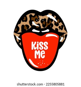 Felices labios del Día de San Valentín en color leopardo y con la lengua de besarme. Es bueno para camisetas, decoración, disfraces divertidos del Día del Amor o decoración.