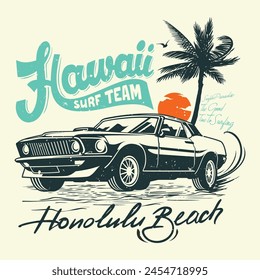 Hawaii surf coche vintage. Sunset Beach. ilustración del diseño de impresión. Hawái, tipografía de surf Aloha para estampado de camiseta , estampado de Vector de playa, estampado de Vector de playa de verano, eslogan sobre fondo de palmeras