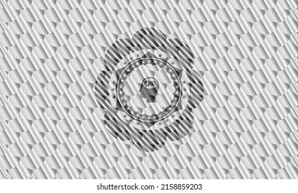 con un icono dentro de los engranajes dentro de la placa de plata o emblema. Patrón de escalas. Ilustración vectorial. Detallado. 