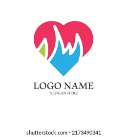 Herzschlag Logo oder Pulslinie Logo für die Medizin mit modernem Illustrationskonzept.