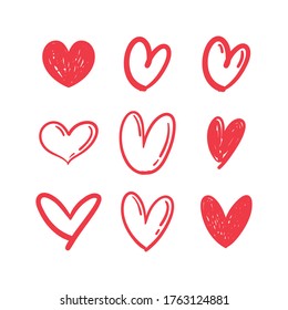 Los garabatos del corazón. Colección de corazones dibujados a mano para el diseño del día de San Valentín o la invitación de la tarjeta de boda.
