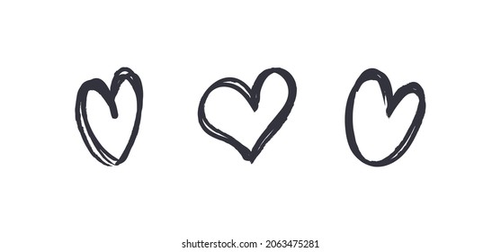 Los garabatos del corazón. Colección de corazones dibujados a mano. Ilustraciones de romance y amor.