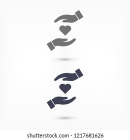 heart in hand icon
