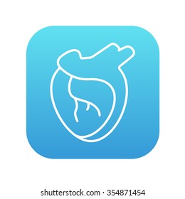 Icono de línea de corazón para web, móvil e infografía. Icono de blanco vector en el cuadrado de gradiente azul con esquinas redondeadas aisladas en fondo blanco.