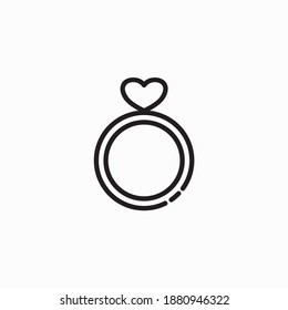 Heart and love ring icon. Love and affection icon. Outline style icon. Vector