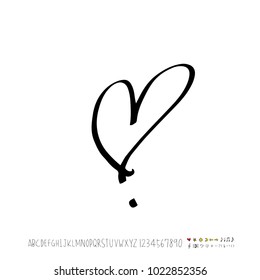 Heart pattern / Hand drawn heart sketch - vector