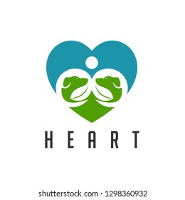 The heart symbol with the silhouette of the dog's head and the coconut tree in it.