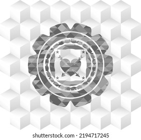 corazón con dos flechas en el icono gris o emblema con fondo blanco cubo geométrico. 