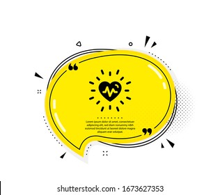 Icono de latido. Burbuja del discurso de cita. Señal de latido de oído médico. Símbolo de medicina. Marcas de cotización. Icono de latido clásico. Vector