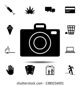heels icon. Simple glyph, flat vector element of universal icons set for UI and UX, website or mobile application