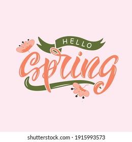 Hola texto escrito a mano de primavera. Diseño de escritura a la moda y estilo doodle dibujó flores en colores rosados. Caligrafía moderna de tinta de pincel. Ilustración vectorial como postal, invitación, volante, cartel