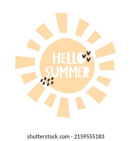 Hola verano. Sol de dibujos animados, letras de dibujos a mano, elementos decorativos. ilustración de vector colorida para niños, de estilo plano. diseño de bebé para tarjetas, impresiones, carteles, logotipo, portada