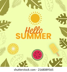 Hallo Sommerschriftart mit Sonne, Draufsicht von Limousine oder Orange, Wassermelone Slice, Eiscreme und tropische Blätter auf pastellgrünem Hintergrund.