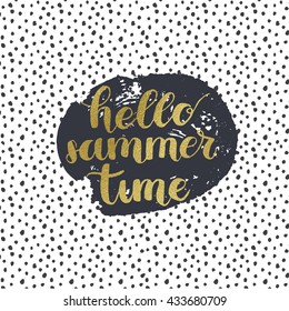 Hello summer time lettering.
Retro card, hand drawn typography concept designgold foil effect, vintage banner, creative invitation, summer poster, background illustration, greeting vector