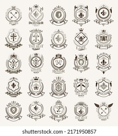 Heraldic Coat of Arms vector big set, vintage anticuario distintivo heráldico y colección de premios, símbolos en elementos de diseño de estilo clásico, logotipos familiares o empresariales.