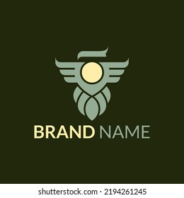 diseño de logotipo heráldico de halcón, halcón o águila