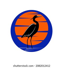 Logo de Heron con sol y cielo aislados en un fondo blanco