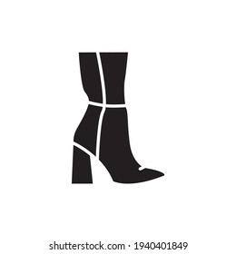 High heel boots black glyph icon. Pictogram for web page, mobile app, promo. UI UX GUI design element. Editable stroke.