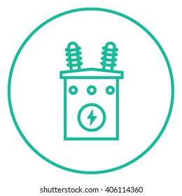 Ícone de linha de transformador de alta tensão.