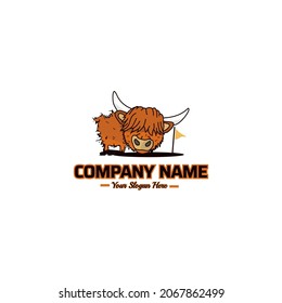 Highland cow golf logo; the artwork combines the character of a highland cow with a golf flag; suitable for companies in the field of golf or livestock