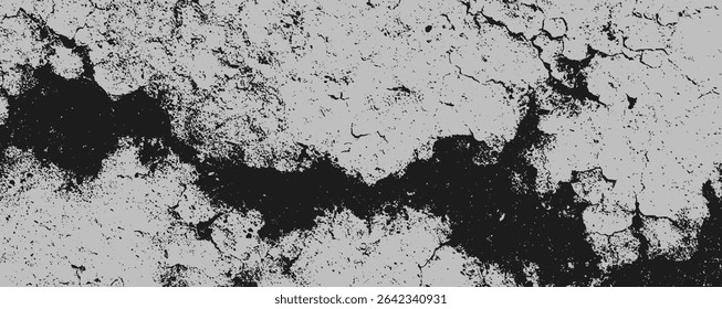 Uma superfície altamente texturizada revela padrões complexos de rachaduras e fissuras. O contraste entre as áreas escuras e claras destaca os efeitos da erosão ao longo do tempo. Observado em ambiente ao ar livre.