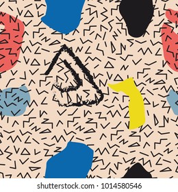 Banderas Hipster con antecedentes en estilo Memphis, 80, con coloridas formas abstractas.
