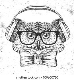 Hipster bird owl. Hand drawing Muzzle of bird owl