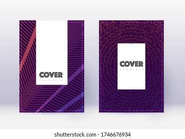 Conjunto de plantillas de diseño de portada Hipster. Líneas abstractas violetas sobre fondo oscuro. Diseño de portada. Catálogo clásico, afiche, plantilla de libro, etc.