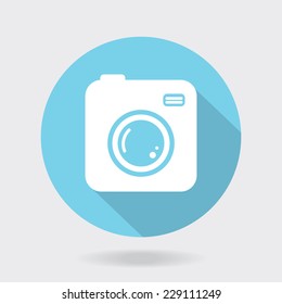 Hipster photo camera icon with long shadow 