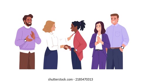 Contratación de un nuevo miembro. Ilustración vectorial en el estilo plano de caricatura de un equipo multiétnico de negocios y dos amigables mujeres estrechando la mano. Aislado sobre un fondo interior de oficina minimalista.