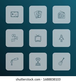 Iconos de hobby estilo línea con juego de cartas, copa de premio, radio y otros elementos de snooker. Iconos de hobby de ilustraciones vectoriales aisladas.