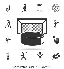 Hockey puck and gates icon. Detailed set of athletes and accessories icons. Premium quality graphic design. One of the collection icons for websites, web design, mobile app on white background