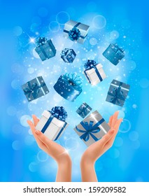 Fondo de vacaciones con las manos sosteniendo cajas de regalo. Concepto de dar regalos. Ilustración vectorial.