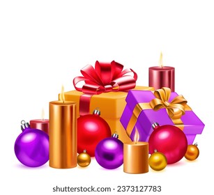 Ilustración navideña con dos cajas de regalo de colores con cintas y arcos, varias velas ardientes y bolas navideñas con fondo blanco