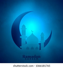 Sagrado mes de oraciones, diseño de pancartas de Ramadan Kareem con mezquita y luna creciente sobre fondo azul.