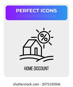 Icono de línea delgada de descuento en casa. Venta inmobiliaria. Caída de precios. Ilustración vectorial moderna.