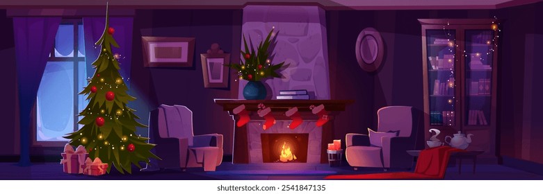 Wohnzimmer Innenausstattung mit Kamin am Heiligen Abend. Haus mit Dekoration auf Schornstein mit Weihnachtsstrumpf Socken, Girlande und unter Baum präsentieren. Gemütlicher Sessel nahe Feuer im Urlaub in der Familienwohnung