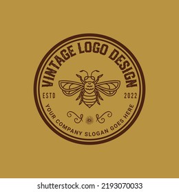 Honey Farm Badge. Beekeeping Logo, Retro Style Honey Bee Badges And Vintage Label. Natural Honey Bees Sweets Stamp, Honey Product. Vector Illustration Isolated Symbols Set With Vintage Template