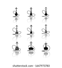 Los iconos de glifos negros de la sombra de Hookah se colocan. Shisha con alambre. Casa Sheesha. Salón Nargile. Olor de la tubería. El olor a vaporización. Zona de fumadores. Ilustraciones vectoriales aisladas en el espacio blanco