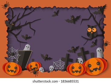 Schrecklicher und gruseliger Papierschnitt-Hintergrund und Vorlage zu Halloween mit orangefarbenem Rahmen mit Kürbissen. Gräber und Geister, Fledermäuse und Spinnen. Flaches Papier-Illustration für Halloween.