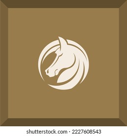 logotipo simple de cabeza de caballo dentro del círculo para símbolo o icono