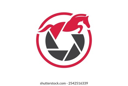 Pferd Pony Reitsport Silhouette Logo. Schaukelpferd mit Regenbogen. Vektor rot schwarz rund Emblem.A rot und schwarz Zeichen Kreis Kamera Pferd Symbol Vektor Logo Design.