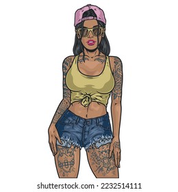 Caliente emblema de chica urbana colorido retrato de mujer de pie con tatuajes descarados en brazos y piernas ilustraciones vectoriales