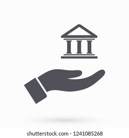 House icon in the hand