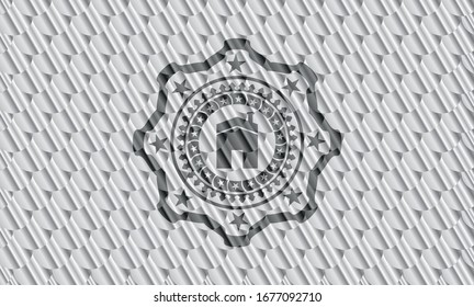 icono de la casa dentro del emblema brillante plateado. Patrón de escalas. Ilustración vectorial. Detallado.