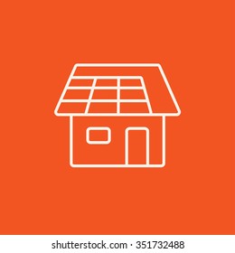 Casa con icono de la línea del panel solar para web, móviles e infografías. Icono blanco vector aislado en fondo rojo.