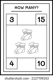 ¿Cuántos calcetines de navidad, juegos para niños? Ilustración del vector, hoja de cálculo imprimible