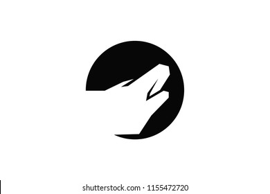 Howling Wolf Simple Logo Design