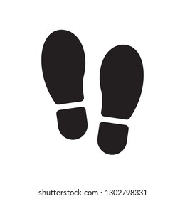 Human footprints, shoes footprints in trendy flat style design. Vector graphic illustration. 32x32 pixel icon, editable vector stroke. EPS 10